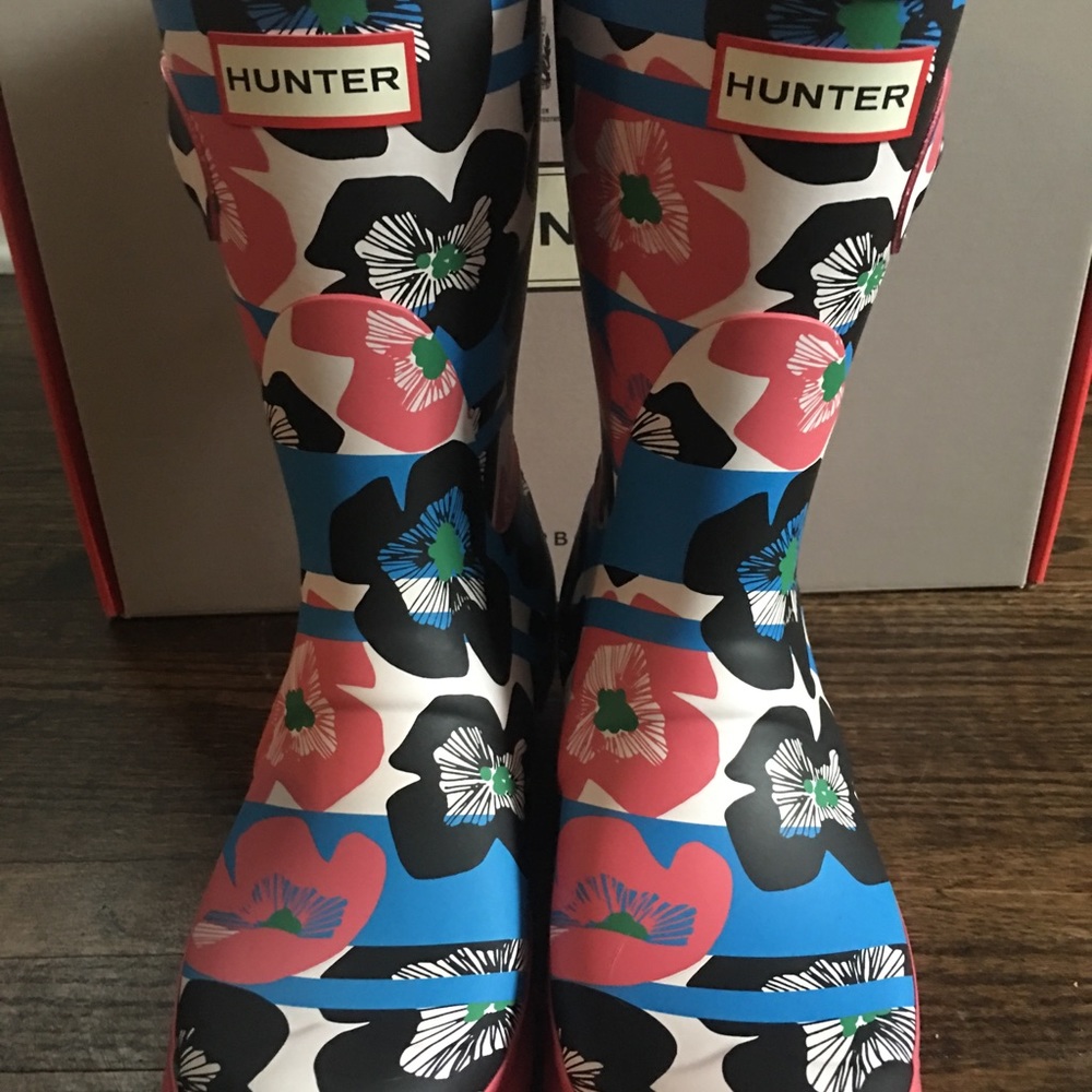 NIB HUNTER RAIN BOOTS, women’s floral stripe - Picture 4 of 4